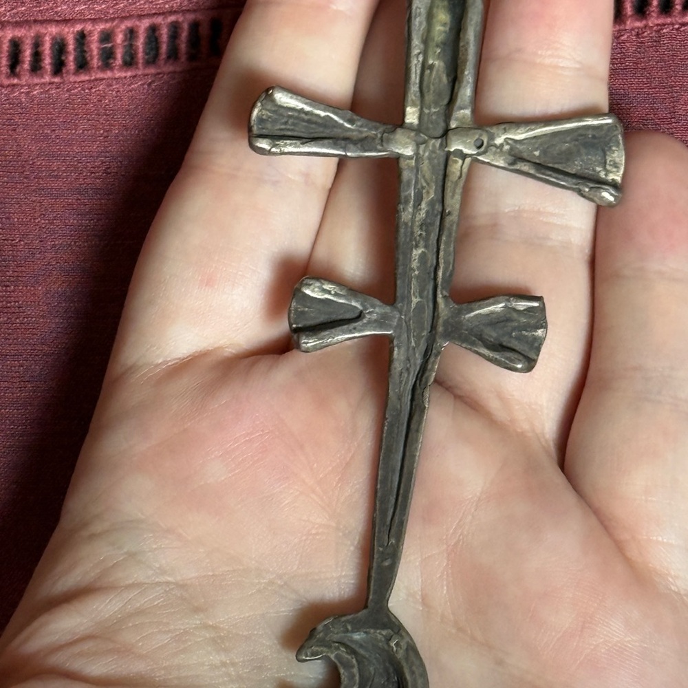 Love Tokens Jewelry Sterling & Turquoise Beaded Isleta Cross Necklace - Picture 4 of 6